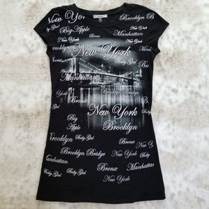 Davida New York‎ Tee w/ Sparkle ~ Medium